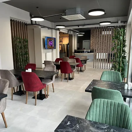 Marasium Hotel